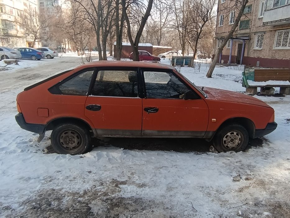 АЗЛК/Москвич 21412, червоний, на газу, зі страховкою