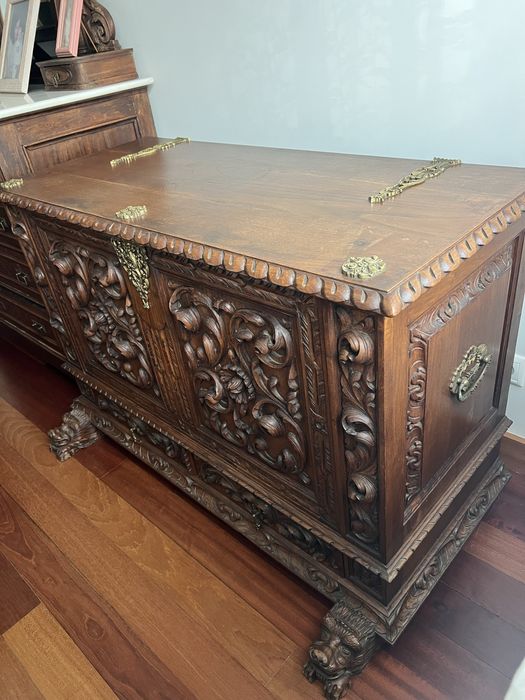 Arca madeira em madeira