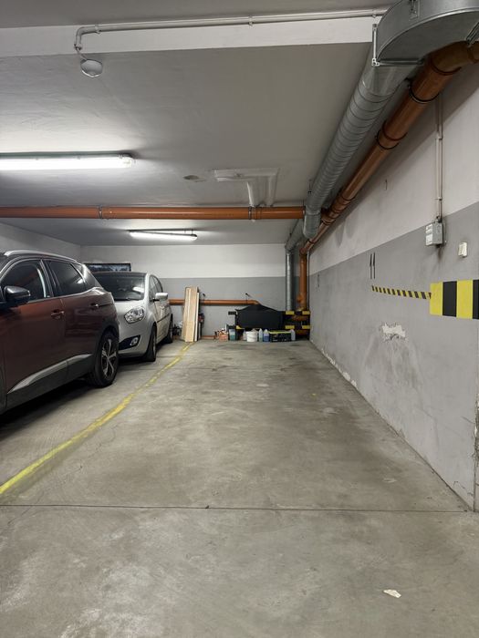 Podwójne miejsce parkingowe, Krowodrza - ul. Kazimierza Wielkiego - Widok 3