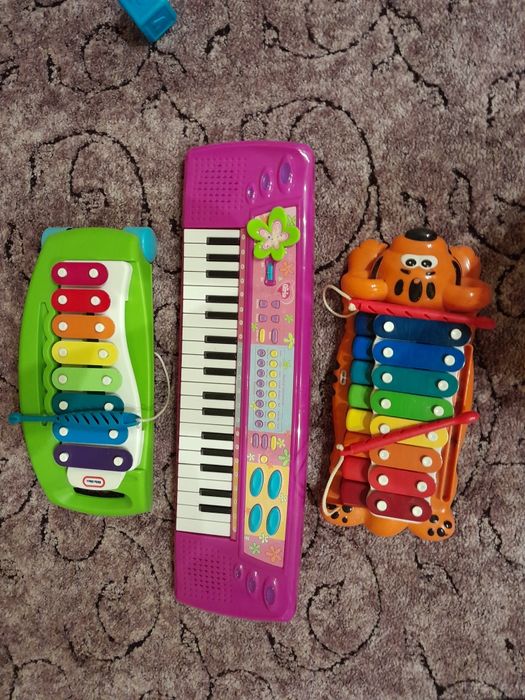 Дитячі музичні іграшки, кселофон, синтезатор