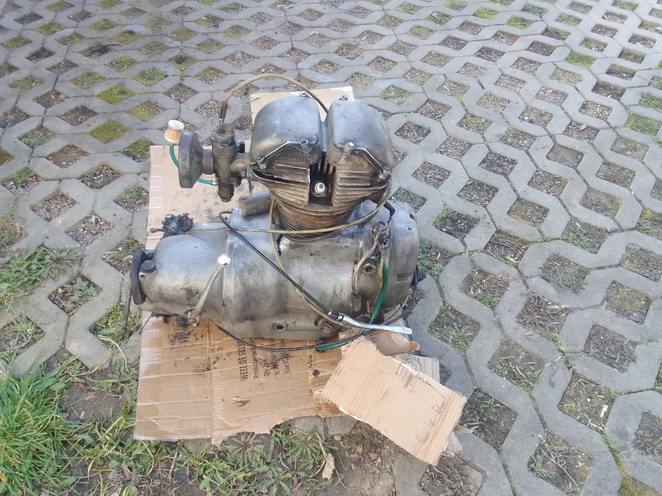 Sprzedam silnik do AWO