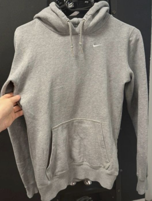 Bluza Nike szara z kapturem