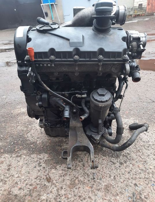 Silnik 1.9 Tdi Vw Transporter T5 Axb Axc 8v Volkswagen 105KM 2005r