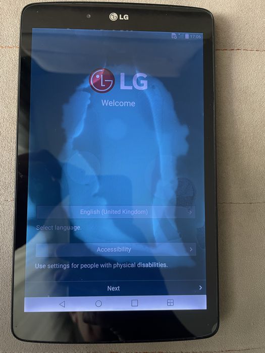 Планшет LG V490 з слотом для SIM
