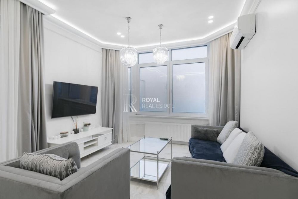 Оренда Квартира Київ 4к 130м2  ЖК "Аристократ" Гардероб Генератор