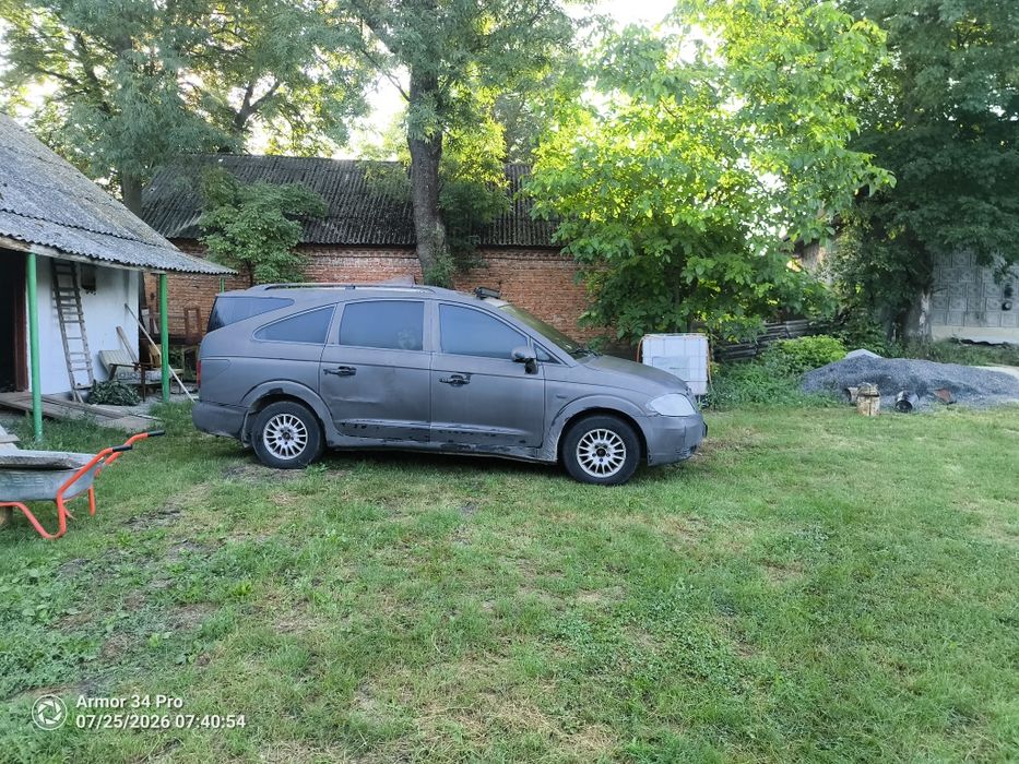 Санйонг SsangYong Rodius 2.7