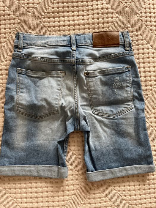 Шорти джинсові H&M на хлопчика на 7-9 років