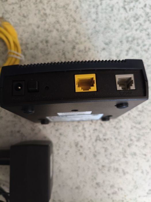 Модем ZyXEL P660RT2 EE