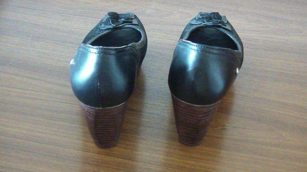 Sapatos pretos nº37 " Potten"