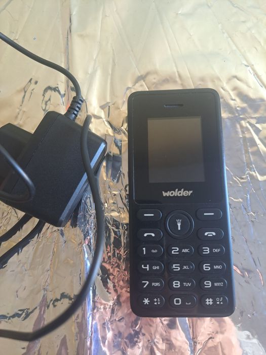 Telemóvel Wiko Lubi5 com Carregador