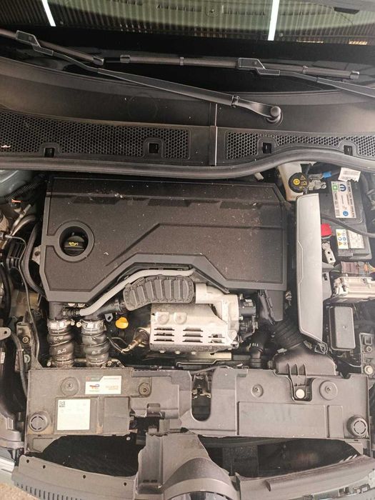 Citroen C4 1,2 Hybrid Plus e-DSC6 2025
