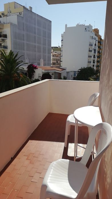 T1 Armação de Pêra a 150 metros da praia