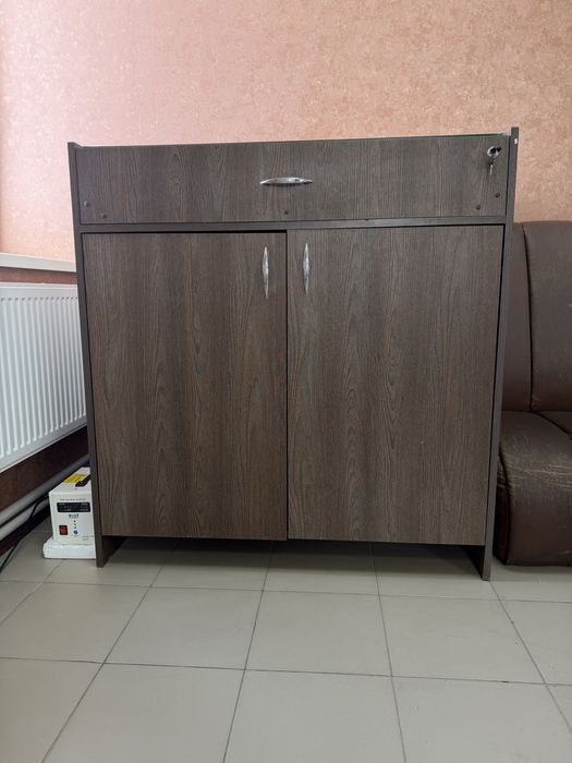 Вітрини для ювелірних виробів