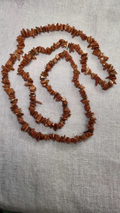 Бижутерия ( брошки , запонки, бусы)