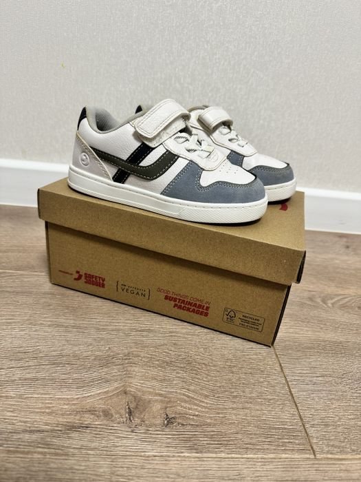 Дитячі кеди 26 розміру