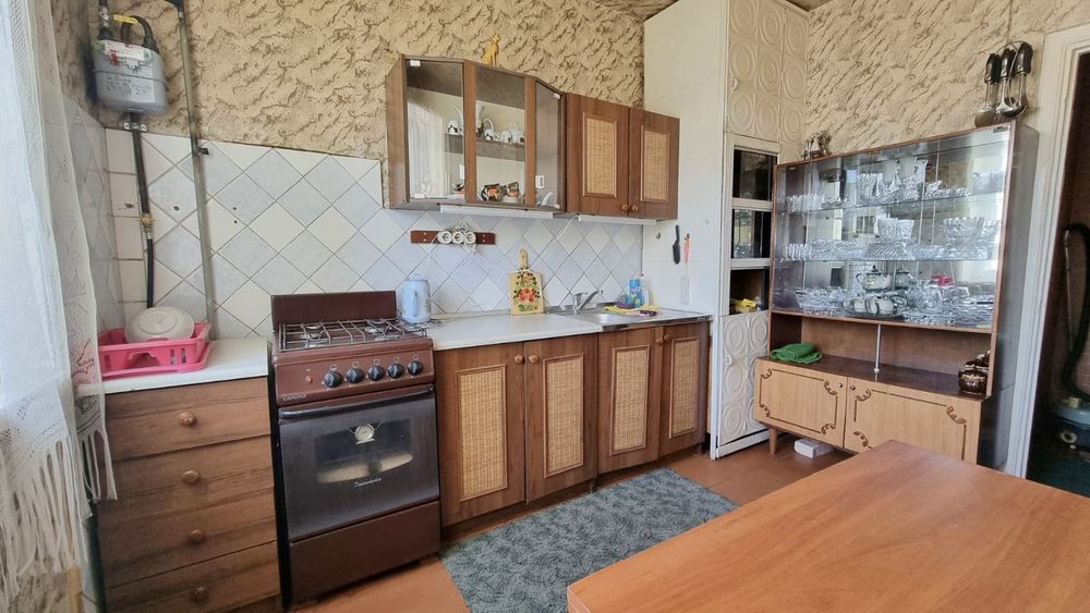 ВІЛЬНА 3-кімн кв пр. Лушпи, ГАРЯЧА ВОДА Є