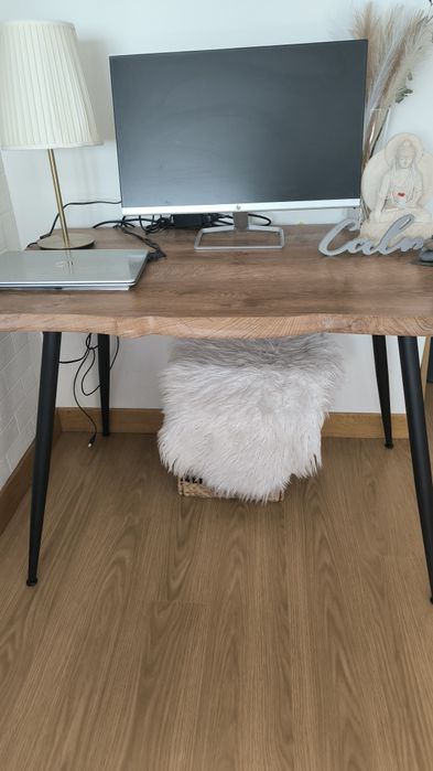 Mesa para sala ou escritório