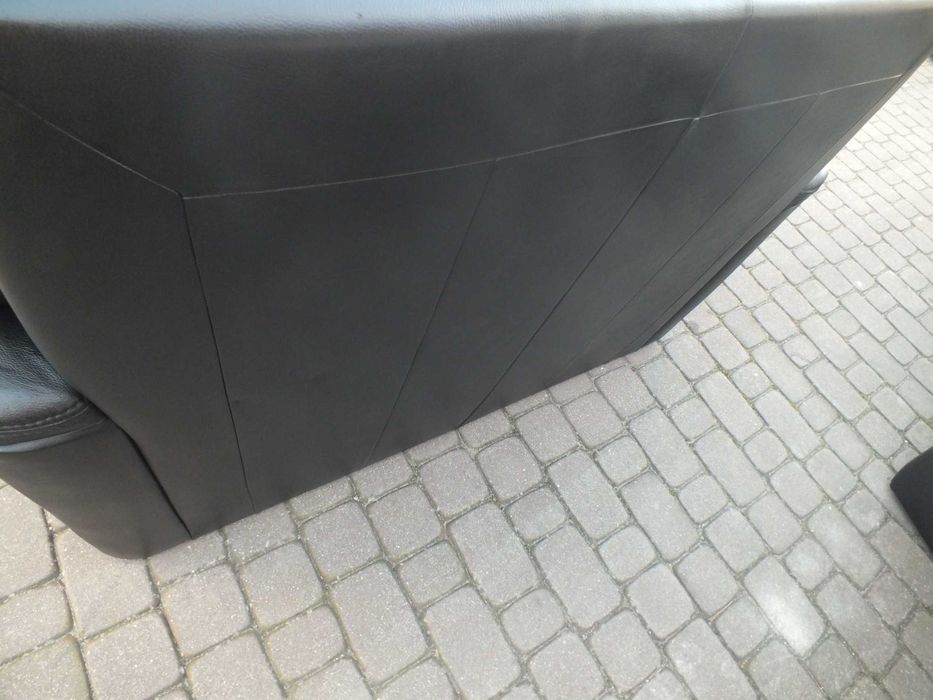 Zestaw wypoczynkowy skórzany 3+2+1 kolor czarny.