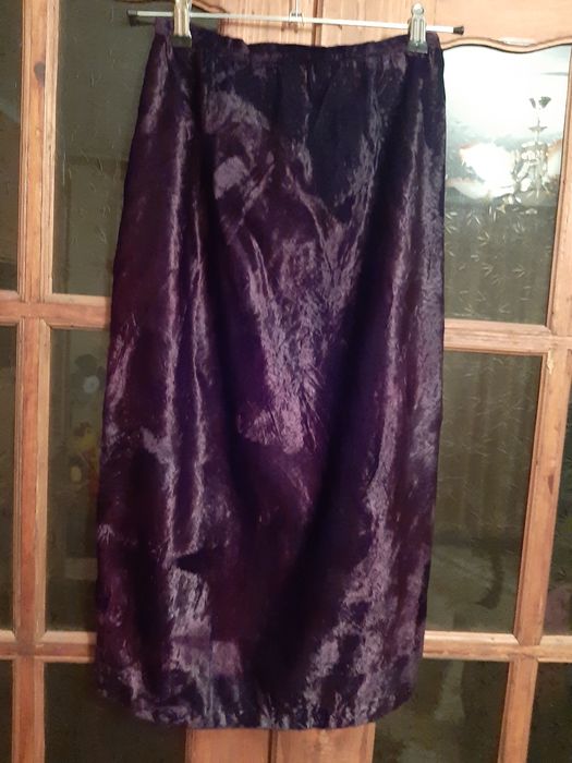 Продам Красивую Велюровую юбку
