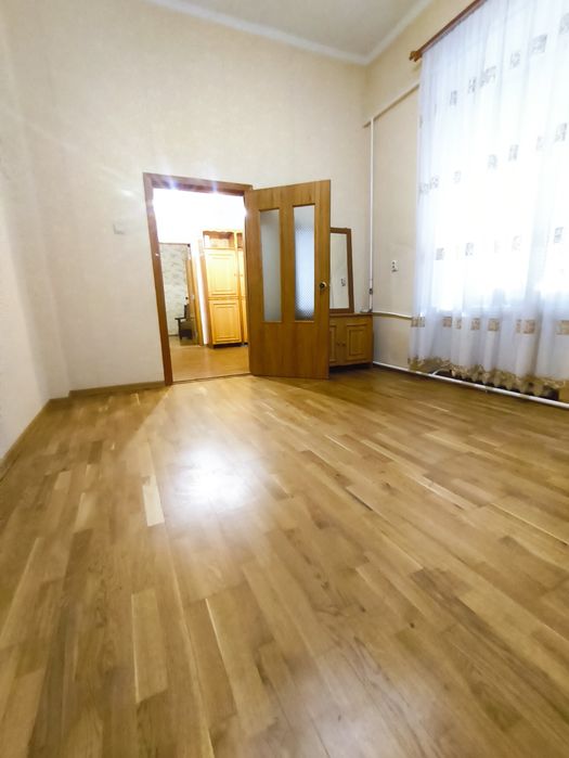 Apartment in Uzhhorod - View 3