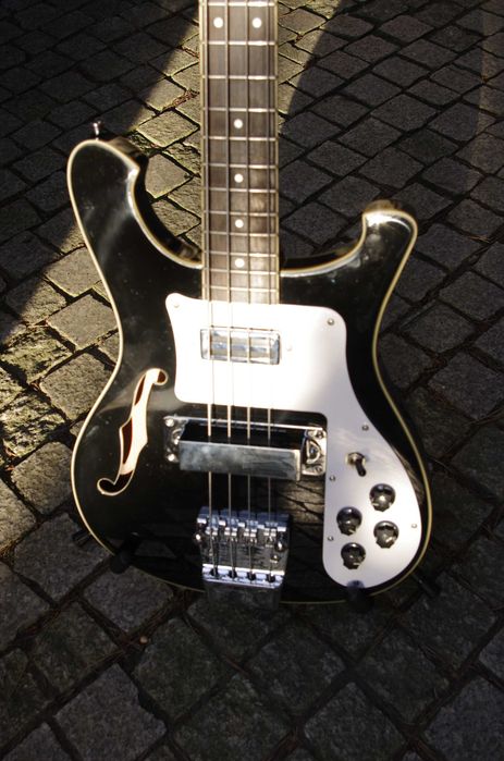 gitara basowa Harley Benton RB414