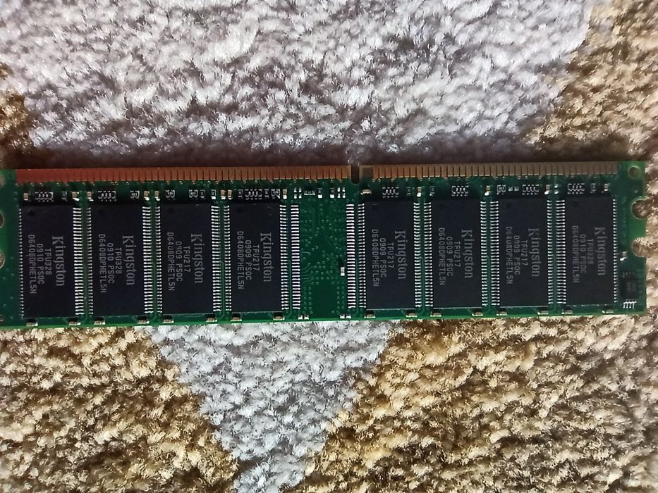 2 szt 1GB (1X 1GB) KINGSTON KVR400X64C3A/1G 400 MHZ DDR