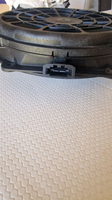 Coluna Bose Porsche 991