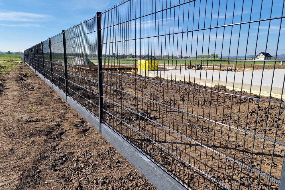 PROMOCJA Komplet Ogrodzenia Panelowego 123 cm Fi4