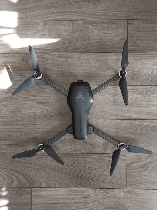 Dron Beast SG906 Pro2, mało używany