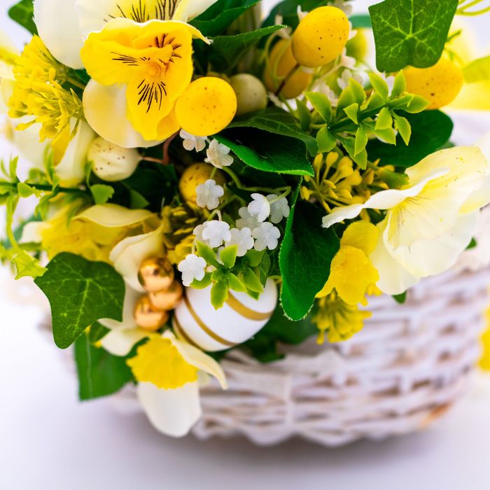 Koszyk wielkanocny dekoracyjny rękodzieło stroik