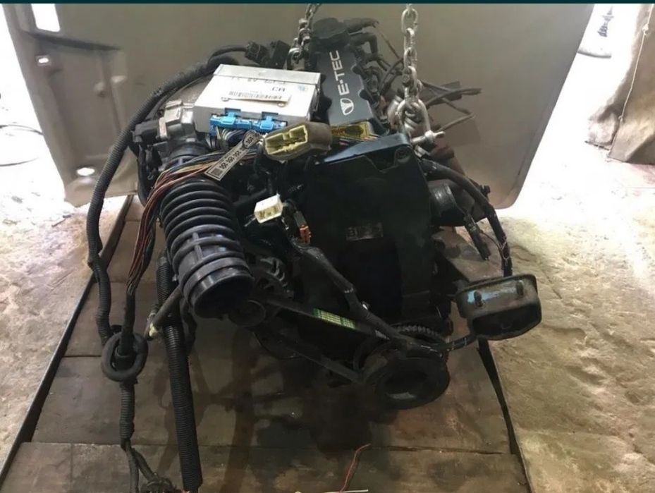 Двигатель двигун Головка ГБЦ Chevrolet Aveo 1.5 8 кл Шевроле Авео