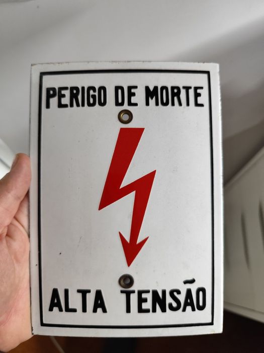 Chapa de esmalte "Perigo de morte Alta Tensão"