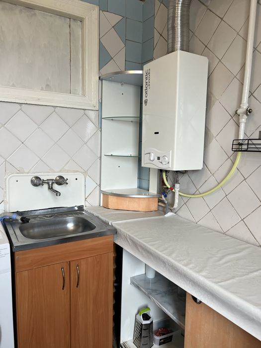 Продам 2 кімнатну кв ( бульвар Студентський)