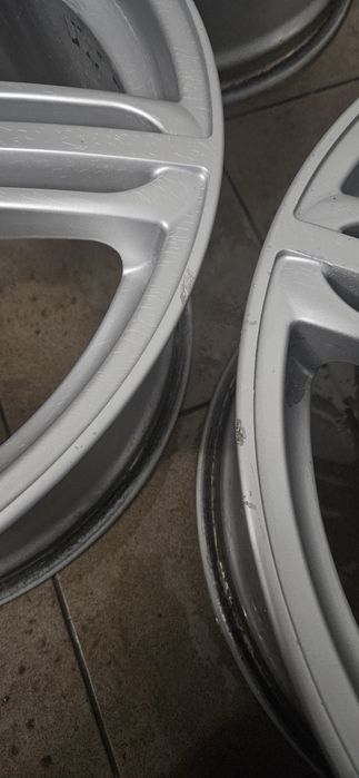 20" 5x112 Alufelgi Felgi wz. Pompei Srebrne Audi, VW, Seat, BMW R20