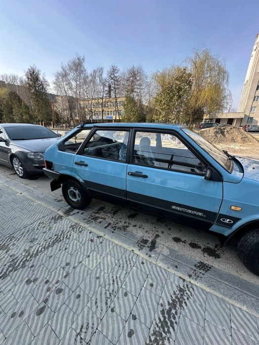 Продам ваз 2109 на ходу