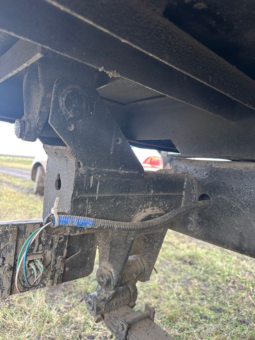 Продам прицеп 2птс4