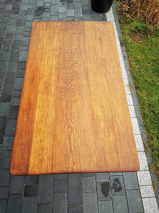 Dębowy solidny, rozkładany stół na taras 140x78 świeżo odnowiony