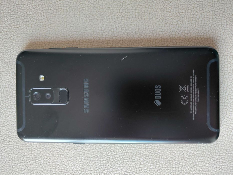 SAMSUNG galaxy A6+