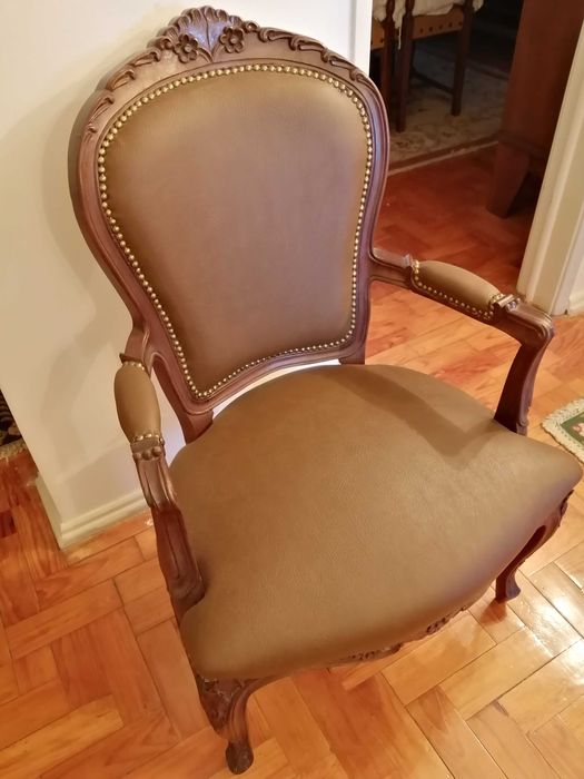 Cadeirão Bergère Pele (Poltrona/Cadeira de Braços)