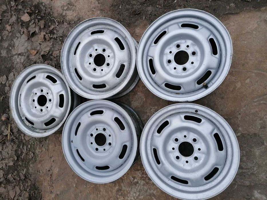 Продам диски  ВАЗ 4 98  R13