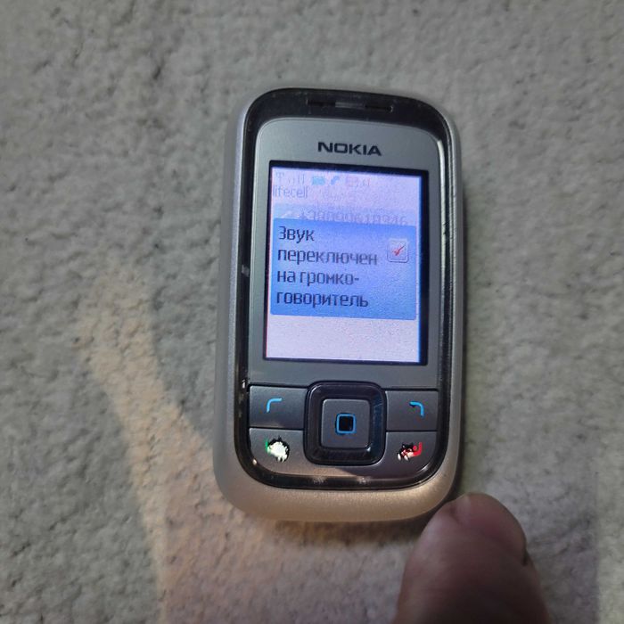 Телефон Nokia 6111,слайдер с заряд,sharp,акам хор