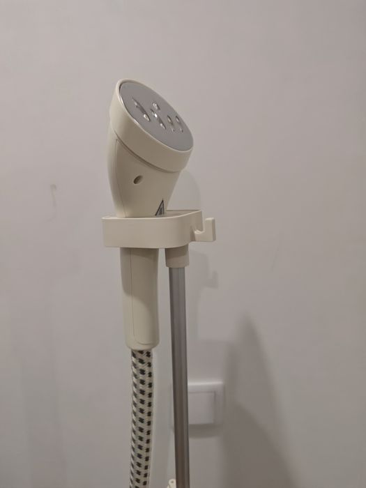 Ferro a vapor vertical  como NOVO..