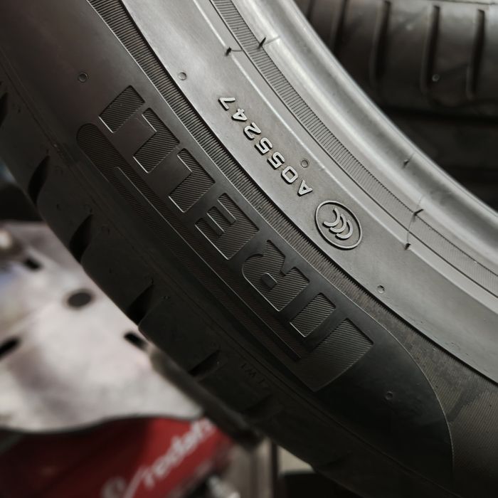 255/45/19 Sprzedam komplet opon letnich Pirelli