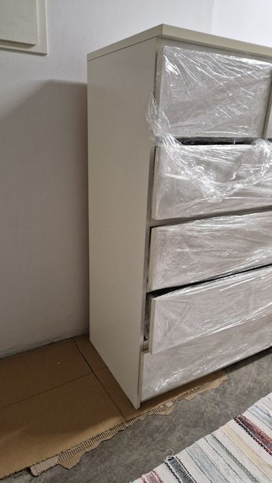 Cómoda Ikea Malm de 6 gavetas