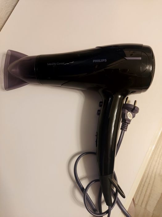 Продаю Фен philips