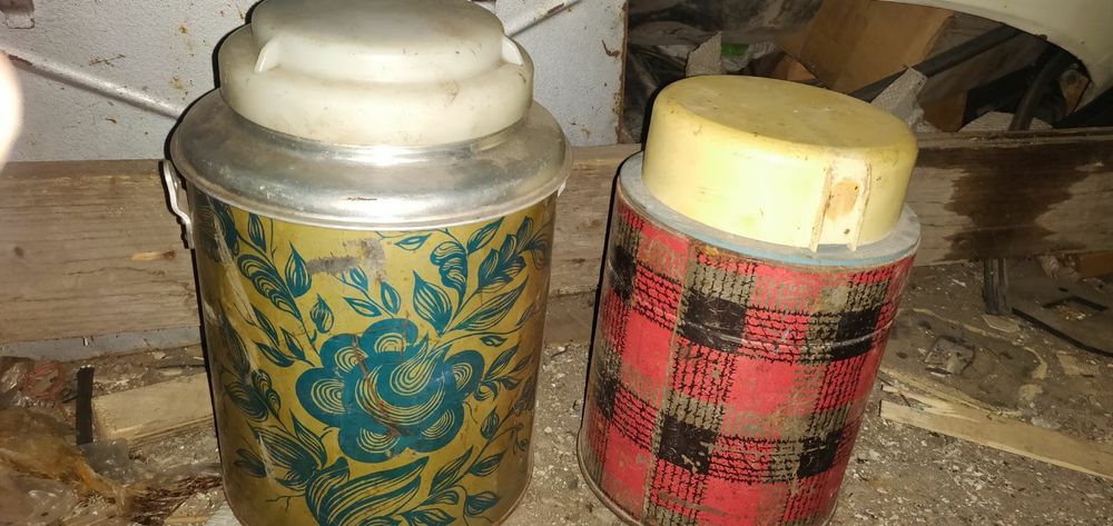 Термос 2л,1.5л,1л.