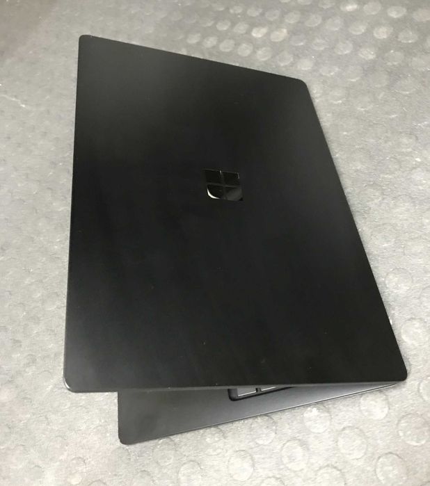 13" Microsoft Surface 5 Czarny i7 12GEN 16GB 256SSD A+