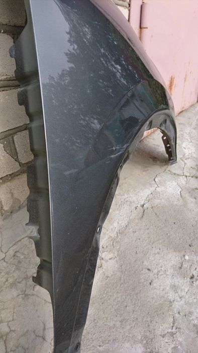 Продаю переднее крыло Nissan Qashkai