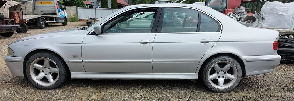 BMW 5 E39 LIFT 525 M57 DRZWI LEWE PRAWY PRZÓD TYŁ ZDERZAK MASKA BŁOTNIK LAMPA PAS PRZEDNI KLAPA SZYBA LUSTERKO SILNIK SKRZYNIA CAŁY NA CZĘŚCI