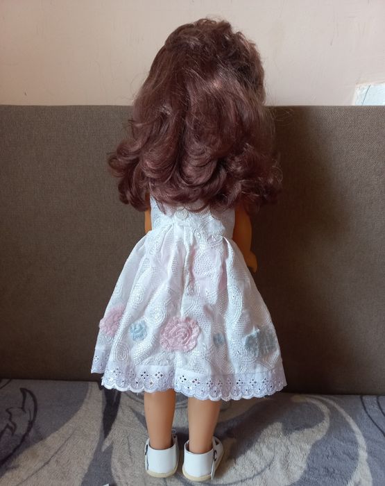 Продам гарну колекційні ляльку гдр